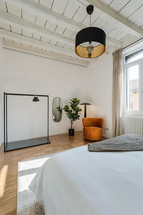Casa Unica Milano - Stylish & Charming Apartment - Navigli I Italy